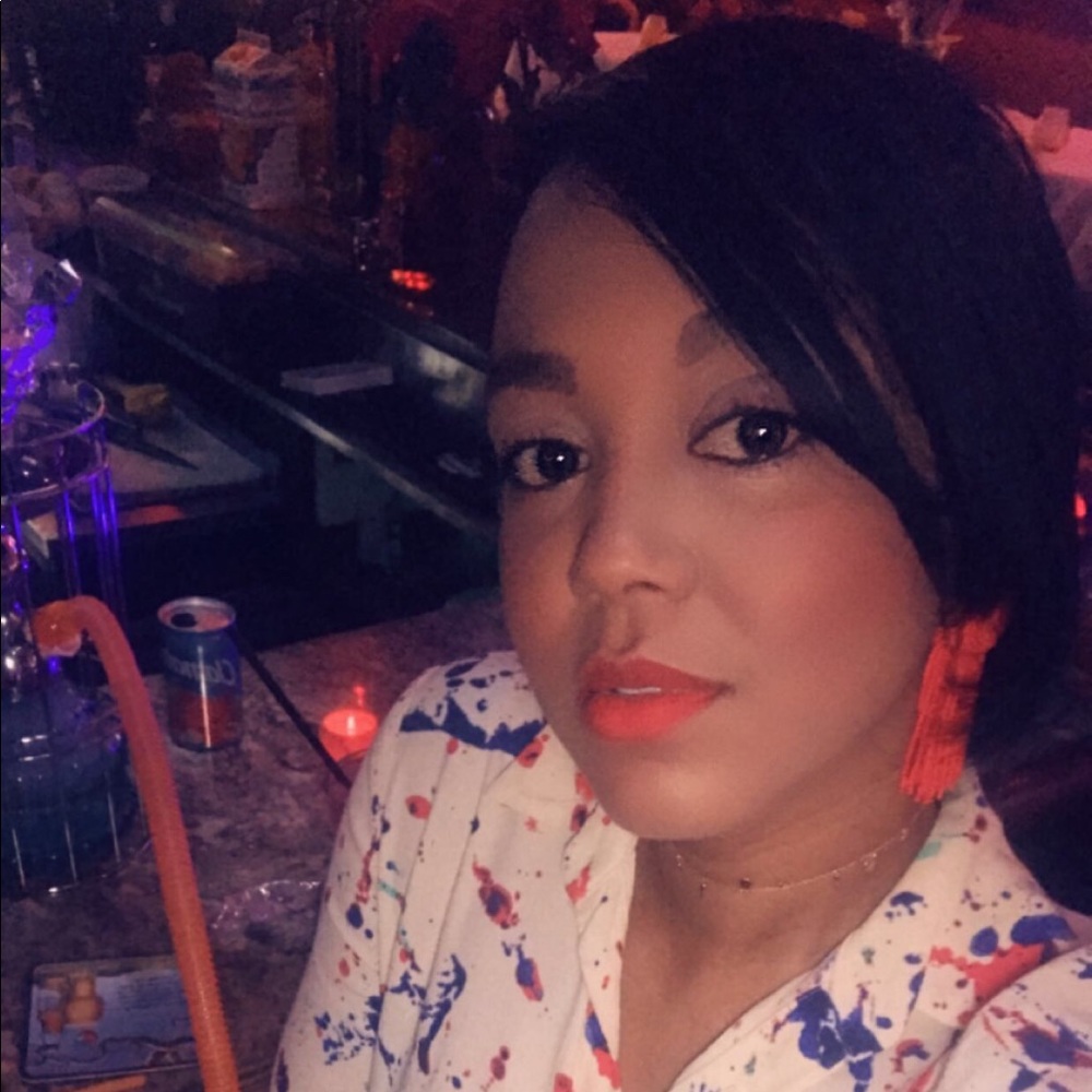 Meet your Posher, Justine